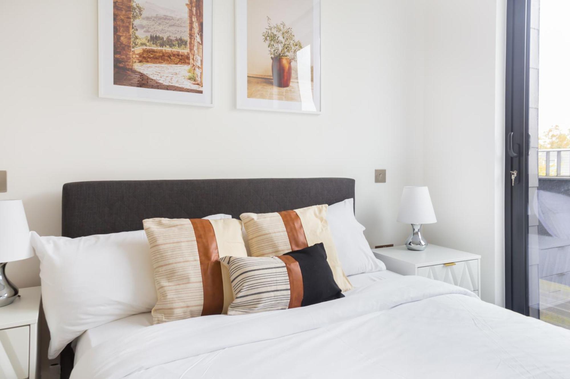 The Vale - Luxury Apartments Londra Esterno foto
