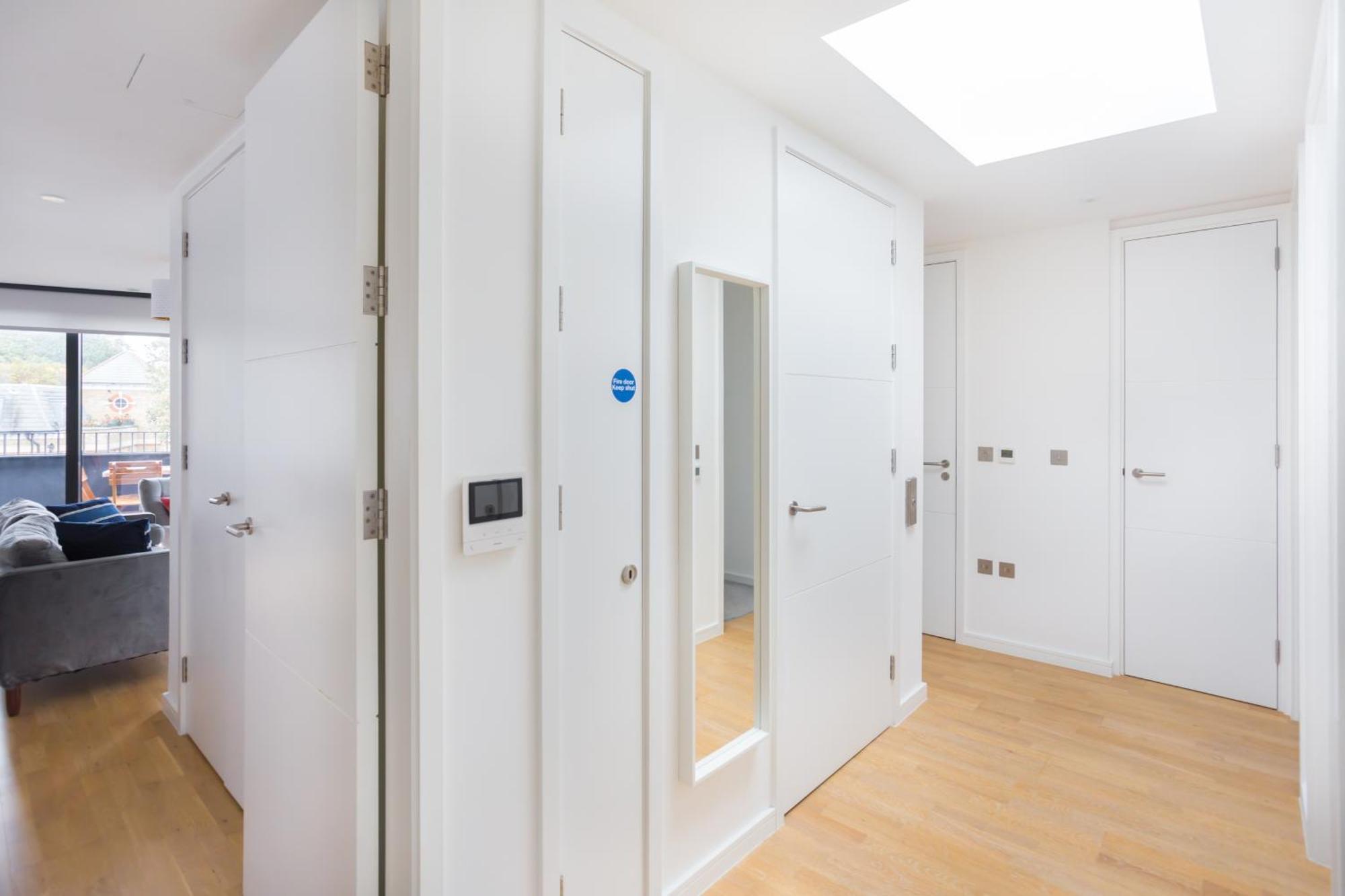 The Vale - Luxury Apartments Londra Esterno foto